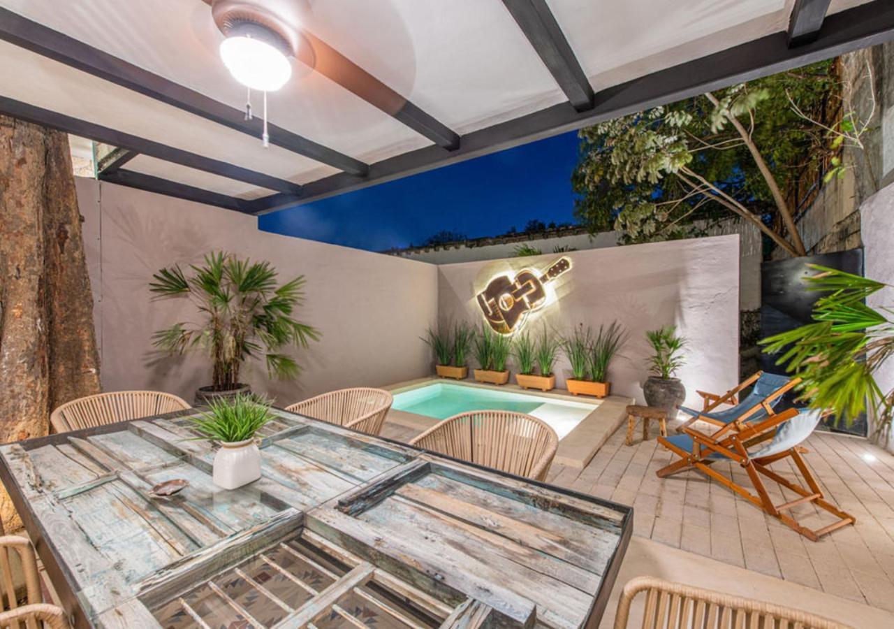 Casa Balada En Santa Lucia Centro, Mérida Eksteriør billede